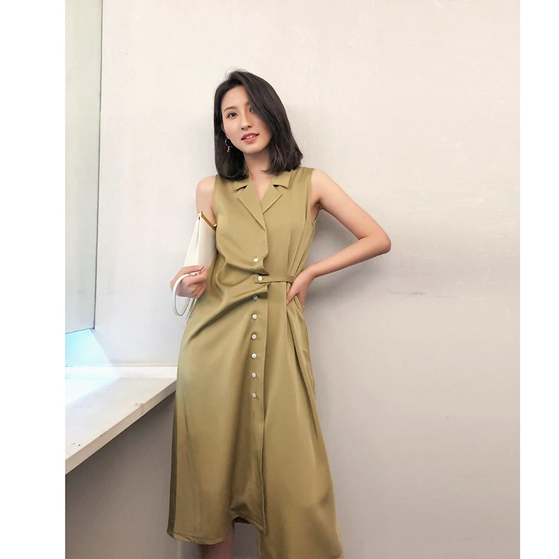 Women's Elegant Silky Shirt Dress Lapel Sleeveless Button Green Silk Satin Midi Dresses Fashion Ladies Clothing New 2019Summer
Women's Elegant Silky Shirt Dress Lapel Sleeveless Button Green Silk Satin Midi Dresses Fashion Ladies Clothing New 2019Summer