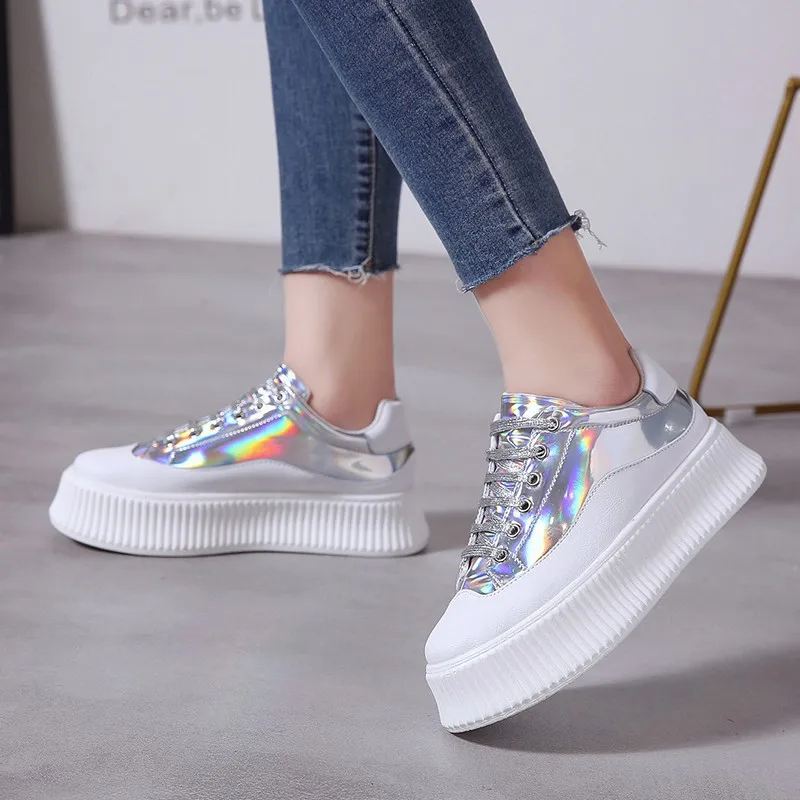 Brand Platform Shoes 2019 New Sequin Women Flats Fashion Lady Flats Lace Up Ladies Creepers Summer Women Casual Sneakers Shoes
Brand Platform Shoes 2019 New Sequin Women Flats Fashion Lady Flats Lace Up Ladies Creepers Summer Women Casual Sneakers Shoes