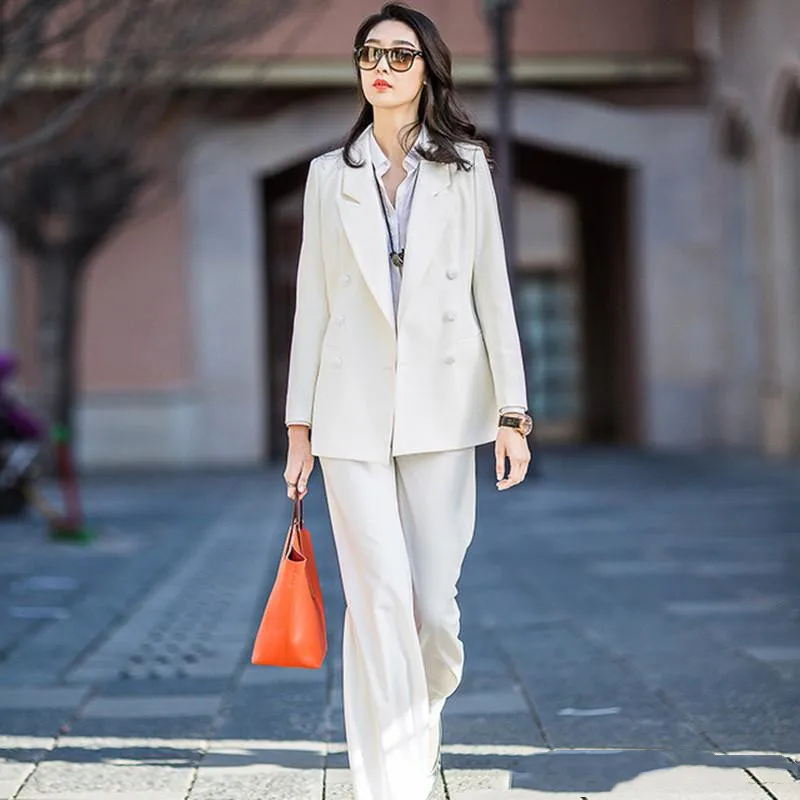 New Women's Suit Two-Piece Suit (Jacket + Pants) Women's Fashion Double-Breasted Temperament Business Formal Suit Support Custom
New Women's Suit Two-Piece Suit (Jacket + Pants) Women's Fashion Double-Breasted Temperament Business Formal Suit Support Custom