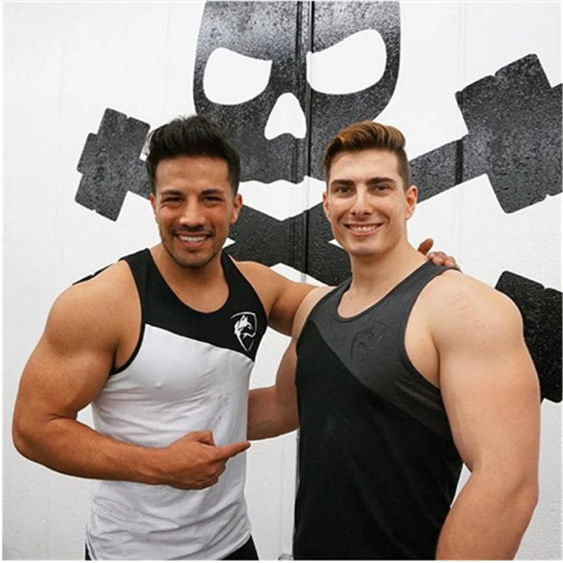 2019 new brand men's wolf head print vest summer cotton patchwork men's vest fitness clothes men's gym vest casual wear
2019 new brand men's wolf head print vest summer cotton patchwork men's vest fitness clothes men's gym vest casual wear
