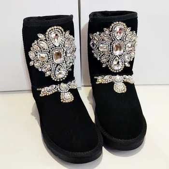 2018 winter hand trend heavy work real cowhide warm women's boots fashion luxury thick bottom slip ladies snow boots.
2018 winter hand trend heavy work real cowhide warm women's boots fashion luxury thick bottom slip ladies snow boots.