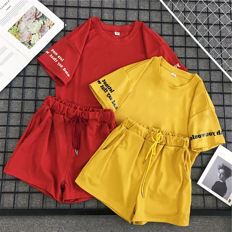 Summer 2 Pieces Set Women Red Yellow Student Two Set Casual Letter Print Tops + Elastic High Waist Drawstring Shorts Female
Summer 2 Pieces Set Women Red Yellow Student Two Set Casual Letter Print Tops + Elastic High Waist Drawstring Shorts Female