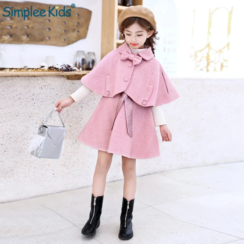 2018 Christmas Girls Clothing Sets Pink Smart Girl Dress with Cloak Cute Children Girls Dress Sets Bow Belt Autumn Small Vest
2018 Christmas Girls Clothing Sets Pink Smart Girl Dress with Cloak Cute Children Girls Dress Sets Bow Belt Autumn Small Vest