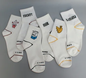 3 pairs retro women Socks cute Girls cotton cartoon vintage short sock banana milk
3 pairs retro women Socks cute Girls cotton cartoon vintage short sock banana milk