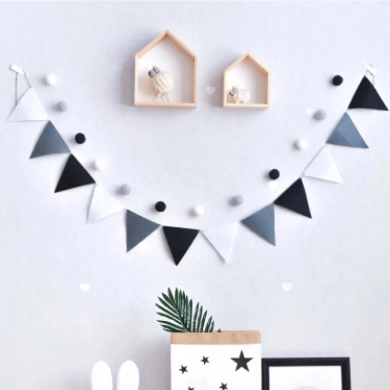 2 Styles Grey Black White Pennants Bunting Banner Wedding/Valentine's day/birthday party Flags Hang Garland Decoration Supplies 
2 Styles Grey Black White Pennants Bunting Banner Wedding/Valentine's day/birthday party Flags Hang Garland Decoration Supplies