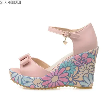 Women wedges sandals flower high heels sandals sweet ladies platform shoes blue beige pink large size 10 11 12
Women wedges sandals flower high heels sandals sweet ladies platform shoes blue beige pink large size 10 11 12