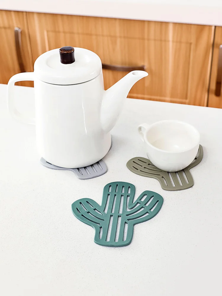 4PCS The Cactus Coasters PVC Tea Cup Placemat Creative Home Non-slip Thermal Insulation Mat Bowl Mat The Hot Pad
4PCS The Cactus Coasters PVC Tea Cup Placemat Creative Home Non-slip Thermal Insulation Mat Bowl Mat The Hot Pad