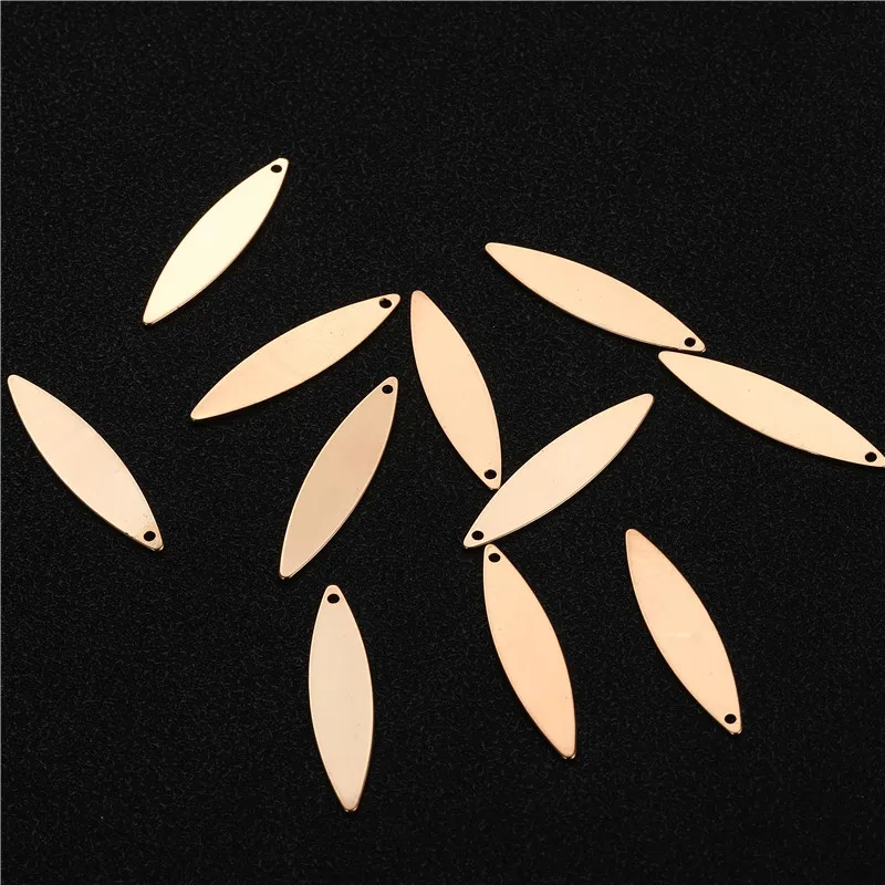 20PCS 30x7mm Copper Gold Silver Color Simpe Leaf Charms DIY Making Accessories Leaf Pendant fit Necklace Bracelet Findings
20PCS 30x7mm Copper Gold Silver Color Simpe Leaf Charms DIY Making Accessories Leaf Pendant fit Necklace Bracelet Findings