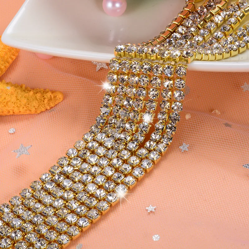5YARD 2mm 2.5mm 2.8mm 3mm 4mm White Glass Crystal sew on rhinestones Chain gold bottom Diy Clothing accessories SIJISHUIZUAN
5YARD 2mm 2.5mm 2.8mm 3mm 4mm White Glass Crystal sew on rhinestones Chain gold bottom Diy Clothing accessories SIJISHUIZUAN