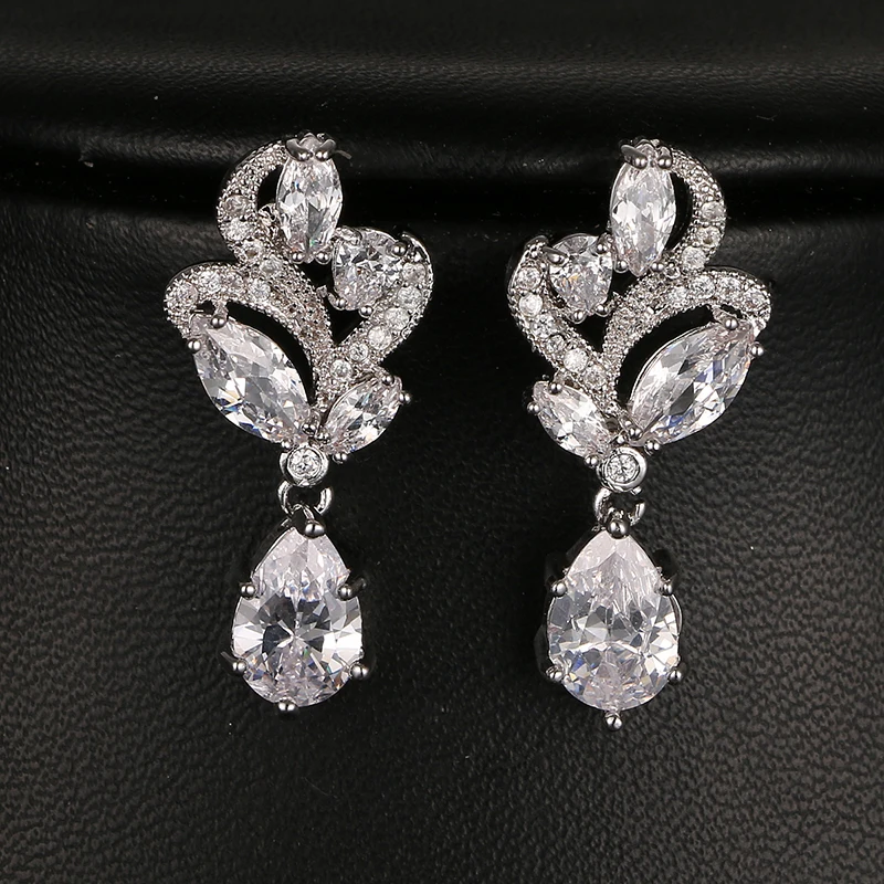 Fashion Sparking Cubic Zirconia Drop Earrings For Women Marquise Cut Stone Wedding Bride Earring For Engagement Gifts E-001
Fashion Sparking Cubic Zirconia Drop Earrings For Women Marquise Cut Stone Wedding Bride Earring For Engagement Gifts E-001