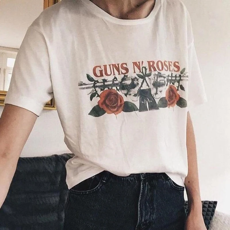 Vintage Summer Tees Gun Rose Funny Cartoon Print Harajuku Women Short Sleeve Tops O-neck Casual Fashion Ulzzang Shirt
Vintage Summer Tees Gun Rose Funny Cartoon Print Harajuku Women Short Sleeve Tops O-neck Casual Fashion Ulzzang Shirt