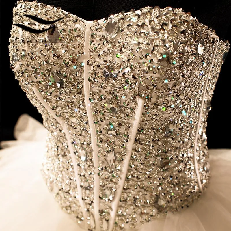 New 2019 Luxury Beading Crystal Ball Gown Bridal Gown Sexy Sweetheart Wedding Dress wedding Dresses Bride dresses
New 2019 Luxury Beading Crystal Ball Gown Bridal Gown Sexy Sweetheart Wedding Dress wedding Dresses Bride dresses