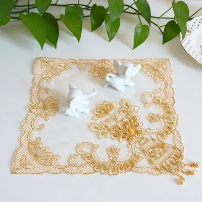 European Minimalist Embroidery Beaded Lace Napkin Placemat Vase Table Mat Lamp Pad Phone Jewelry Box Dust Cover Cloth Coaster
European Minimalist Embroidery Beaded Lace Napkin Placemat Vase Table Mat Lamp Pad Phone Jewelry Box Dust Cover Cloth Coaster