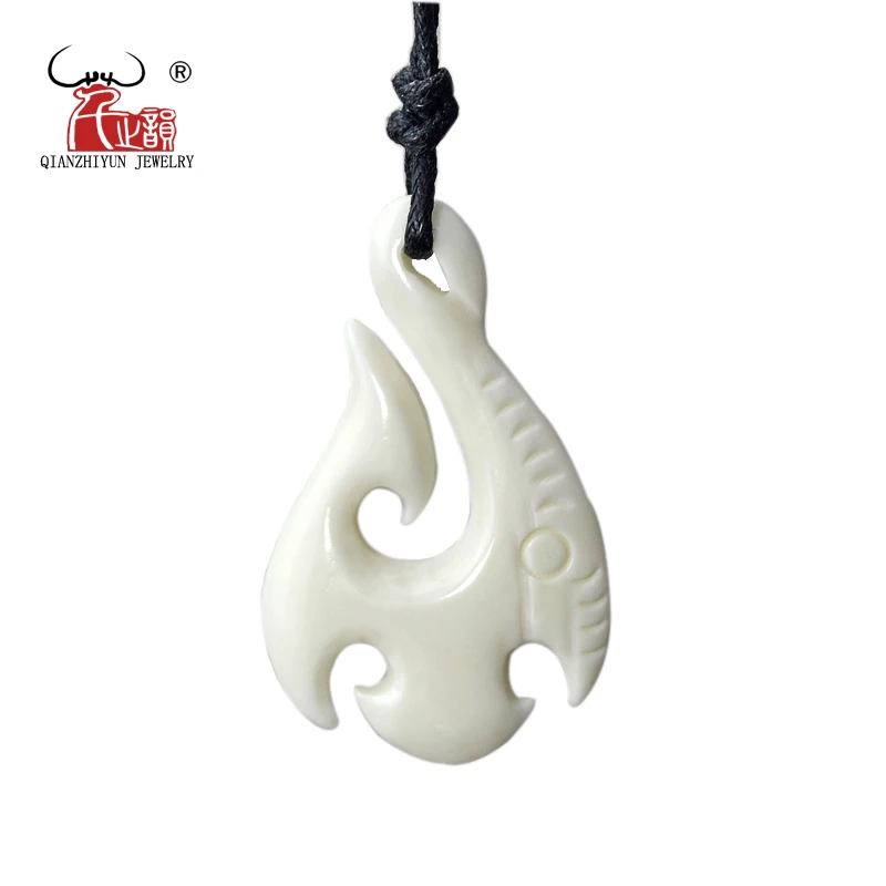 1PC Hawaii Surfer Style Handmade Carved Ox Bone Necklace FISH HOOK Pendant New Zealand Maori Manaia Choker Unisex
1PC Hawaii Surfer Style Handmade Carved Ox Bone Necklace FISH HOOK Pendant New Zealand Maori Manaia Choker Unisex