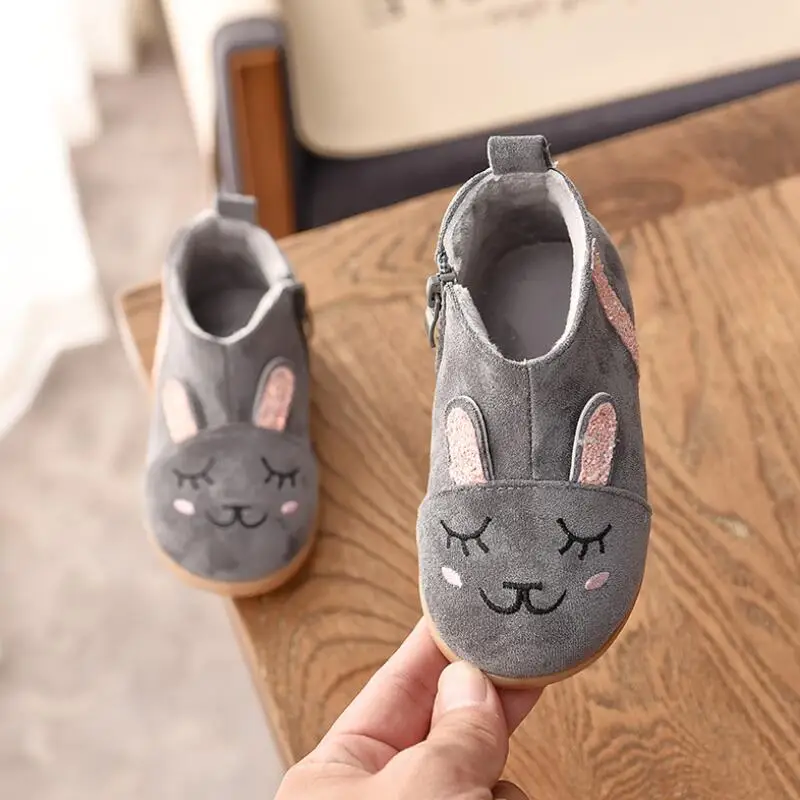 Girls snow boots children's shoes 2019 comfortable children's short boots cartoon plus velvet baby boots winter new Tree Wrasse
Girls snow boots children's shoes 2019 comfortable children's short boots cartoon plus velvet baby boots winter new Tree Wrasse