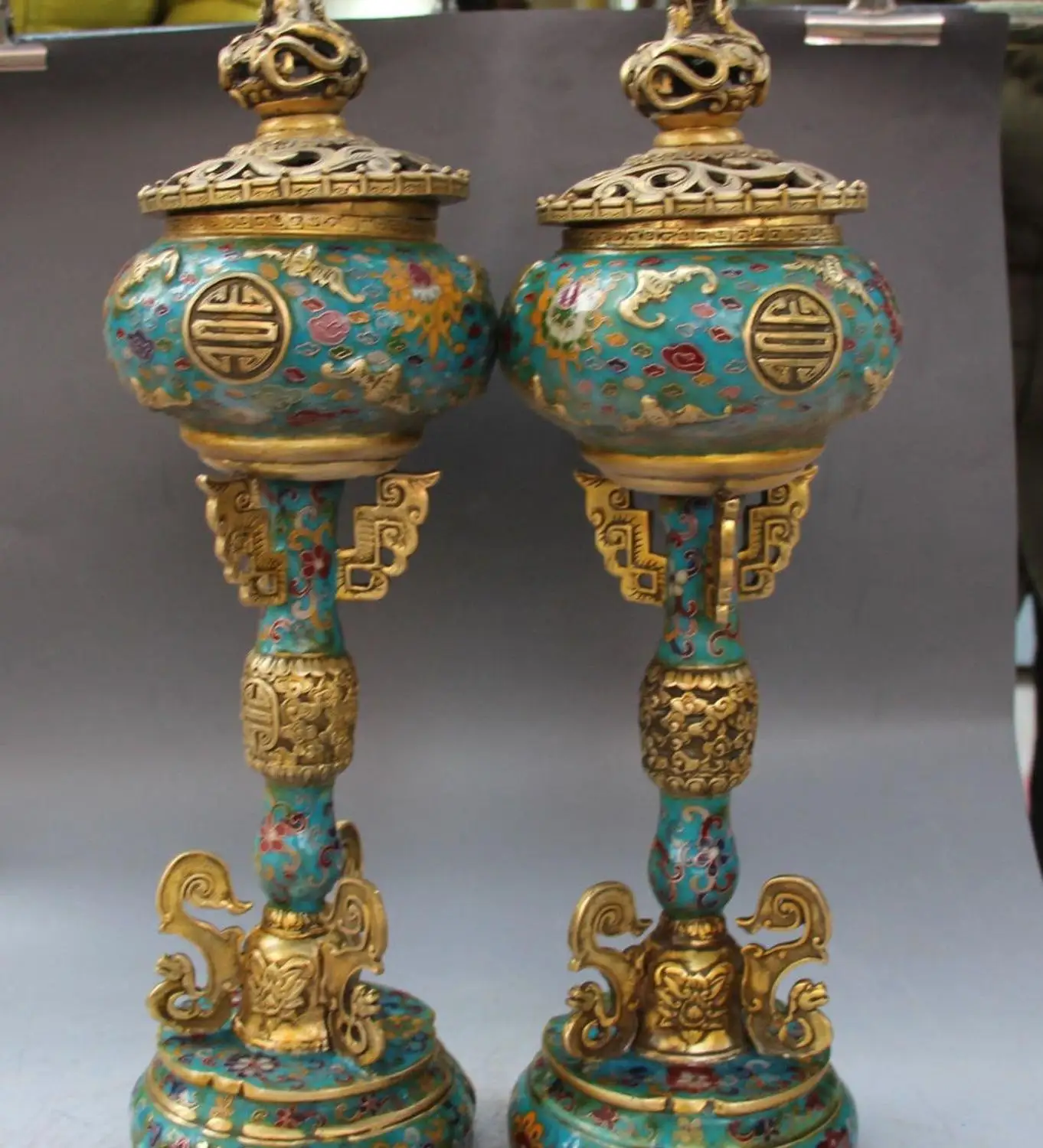 Huge Cloisonne Enamel Gilt Dragon Dragons Loong Beast Incense Burner Censer Pair
Huge Cloisonne Enamel Gilt Dragon Dragons Loong Beast Incense Burner Censer Pair