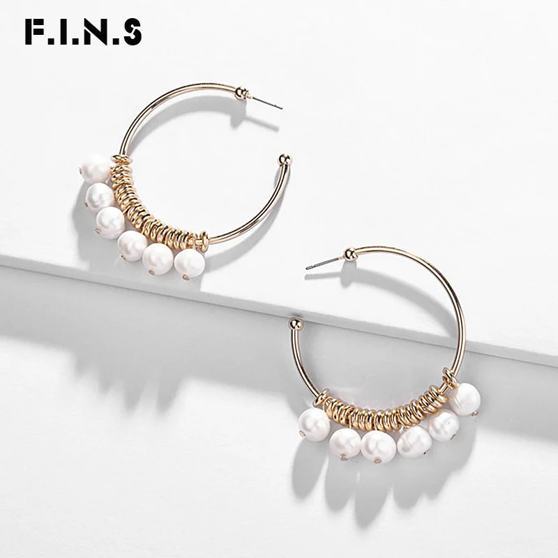 F.I.N.S 2019 Big Hoop Earrings with Cultured Pearl Charms Gold Color Hoop Earrings Korean Fashion Circle Women Earring Geometry
F.I.N.S 2019 Big Hoop Earrings with Cultured Pearl Charms Gold Color Hoop Earrings Korean Fashion Circle Women Earring Geometry