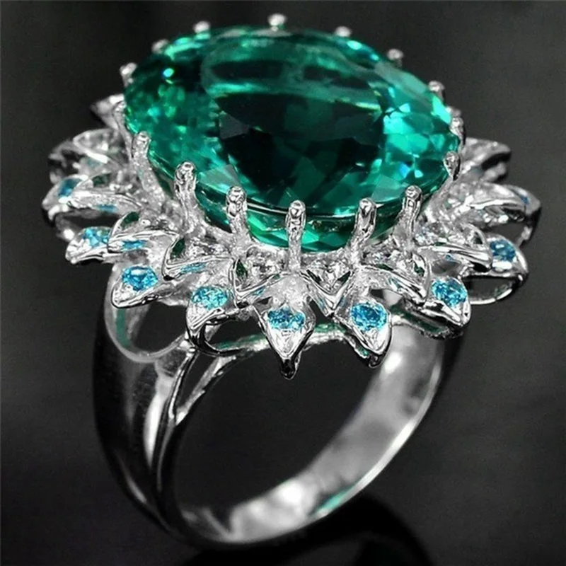 Luxury Vintage Jewelry Big Wedding Rings For Women Green Color Jewelry Zircon Green Crystal 2018 New Fashion Accessories
Luxury Vintage Jewelry Big Wedding Rings For Women Green Color Jewelry Zircon Green Crystal 2018 New Fashion Accessories