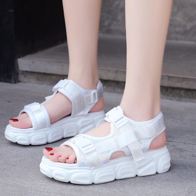 Rimocy fashion womens white glitter platform sandals 2019 summer thick bottom ankle strap gladiator shoes woman sandalias mujer
Rimocy fashion womens white glitter platform sandals 2019 summer thick bottom ankle strap gladiator shoes woman sandalias mujer