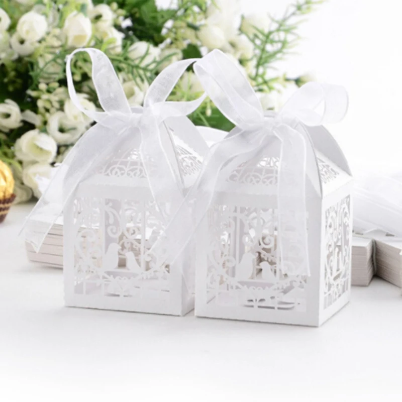 10pcs White Gold Hollow Out Love Heart Laser Cut Paper Candy Boxes Wedding Baby Shower Gift Bag Party Supplies
10pcs White Gold Hollow Out Love Heart Laser Cut Paper Candy Boxes Wedding Baby Shower Gift Bag Party Supplies