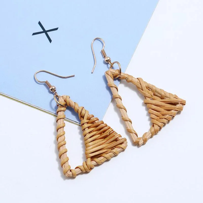 New Korea Bamboo Wooden Straw Weave Rattan Knit Vine Geometric Oversize Triangle Long Drop Earrings For Women Girl Beach Jewelry
New Korea Bamboo Wooden Straw Weave Rattan Knit Vine Geometric Oversize Triangle Long Drop Earrings For Women Girl Beach Jewelry