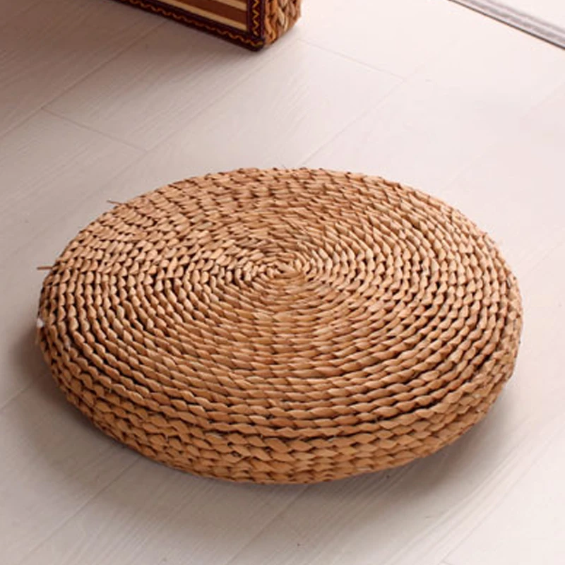 Wrapped corn peel handmade straw thickened round futon cushion Meditation Fluttering window idyllic straw mat chair cushion
Wrapped corn peel handmade straw thickened round futon cushion Meditation Fluttering window idyllic straw mat chair cushion