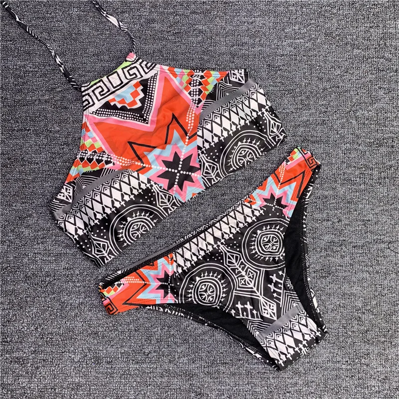 Sexy Ethnic Printed High Neck Swimsuit Strappy Swimwear Women Push Up Bikinis Set Halter Bandage Bathing Suit
Sexy Ethnic Printed High Neck Swimsuit Strappy Swimwear Women Push Up Bikinis Set Halter Bandage Bathing Suit