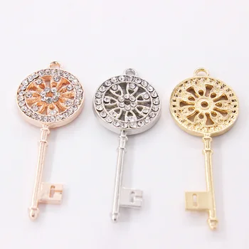 5pcs/lot Rose Gold Silver Color Key Charms Fit Bracelet Connector with Rhinestone for DIY Necklace Bracelet Jewelry Making
5pcs/lot Rose Gold Silver Color Key Charms Fit Bracelet Connector with Rhinestone for DIY Necklace Bracelet Jewelry Making