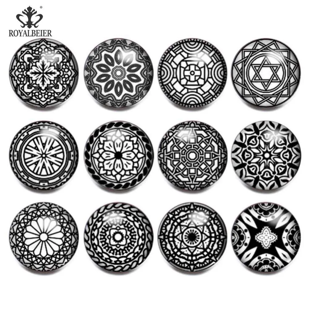 Royalbeier 12pcs/lot Geometry Snap Button Glass Charms Jewelry Classic Totem 18MM DIY Snap Button For Bracelet Pendant Necklace
Royalbeier 12pcs/lot Geometry Snap Button Glass Charms Jewelry Classic Totem 18MM DIY Snap Button For Bracelet Pendant Necklace