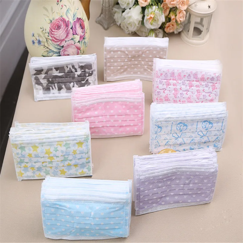 50pcs/Pack Summer Face Mask Pm2.5 Dust fog Haze Three Non-woven Disposable Masks Color maske Fashion Printed Cartoon Dust maske
50pcs/Pack Summer Face Mask Pm2.5 Dust fog Haze Three Non-woven Disposable Masks Color maske Fashion Printed Cartoon Dust maske