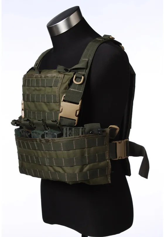 2017 Brand New USMC Tactical Molle Combat Vest Green Clip vest Load Multi-functional airsoft shooting
2017 Brand New USMC Tactical Molle Combat Vest Green Clip vest Load Multi-functional airsoft shooting