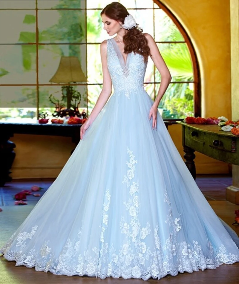 2016 Sexy Lace Appliques Sleeveless A Line Wedding Dress Light Sky Blue Deep V-neck Tulle Long Court Train Bride Gowns
2016 Sexy Lace Appliques Sleeveless A Line Wedding Dress Light Sky Blue Deep V-neck Tulle Long Court Train Bride Gowns