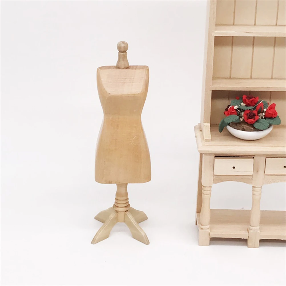1:12 Mini House Mannequin Display Model Miniature Wooden Furniture Mini House Scene Decoration Ornaments
1:12 Mini House Mannequin Display Model Miniature Wooden Furniture Mini House Scene Decoration Ornaments