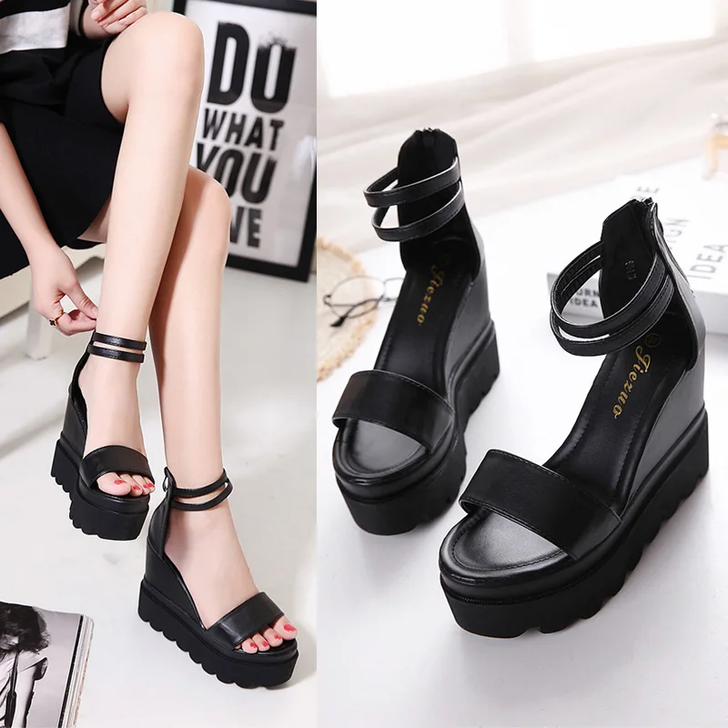 Summer new sandals high-heeled muffin bottom shoes British wind waterproof summer spring and autumn sandals
Summer new sandals high-heeled muffin bottom shoes British wind waterproof summer spring and autumn sandals