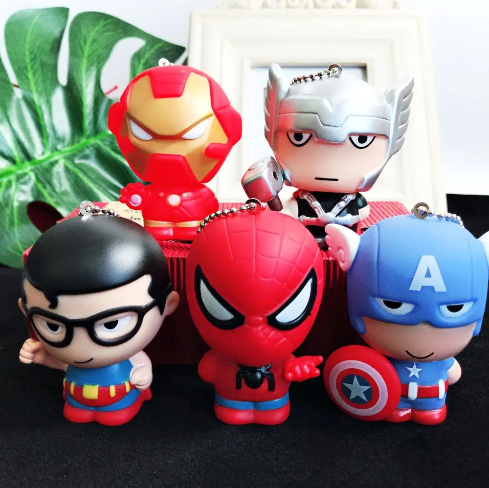 2019 Funny Avengers Super Hero LED Keychain Women Pendant Light PVC Spiderman Batman Key Ring Kids Cosplay Gift Toys Keychain
2019 Funny Avengers Super Hero LED Keychain Women Pendant Light PVC Spiderman Batman Key Ring Kids Cosplay Gift Toys Keychain