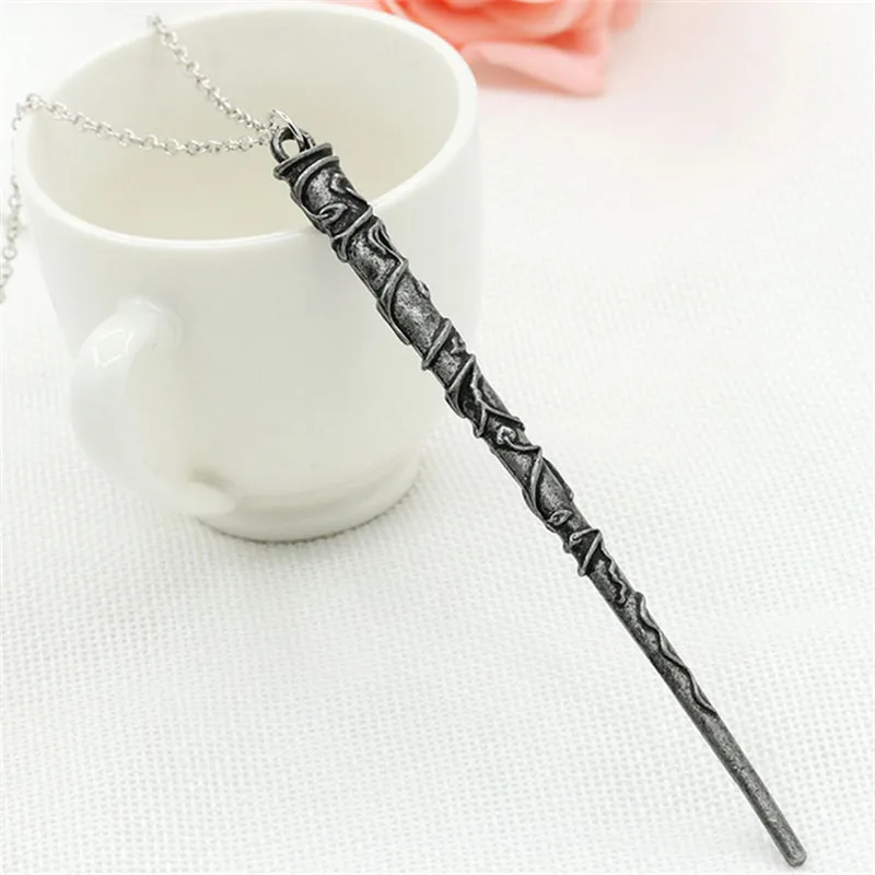 New Fashion Keychain Keyring Alloy Pendant Vintage Retro For Men and Women Design Boy Magic Wand Necklace Keychain Gifts
New Fashion Keychain Keyring Alloy Pendant Vintage Retro For Men and Women Design Boy Magic Wand Necklace Keychain Gifts