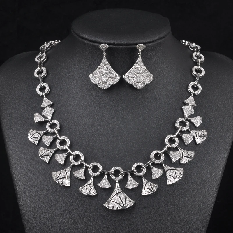 New Arrival White Gold Color Beautiful Women Bridal Jewelry Sets Micro Cubic Zirconia Pave Necklace Sets Dress Accessories S-004
New Arrival White Gold Color Beautiful Women Bridal Jewelry Sets Micro Cubic Zirconia Pave Necklace Sets Dress Accessories S-004