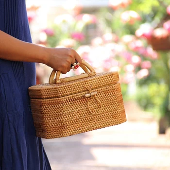 BEAU-Women Straw Bag Female Summer Beach Handbag Lady Handmade Ins Popular Vintage Rattan Bags Hollow Totes Box Large Bag
BEAU-Women Straw Bag Female Summer Beach Handbag Lady Handmade Ins Popular Vintage Rattan Bags Hollow Totes Box Large Bag