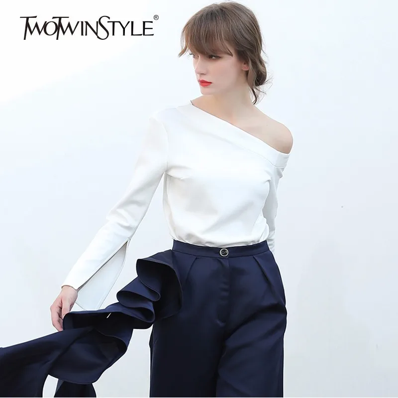 TWOTWINSTYLE Irregular T Shirt For Women Off Shoulder Flare Sleeve Basic Pullover Tops Female Spring Fashion Large Size Clothing
TWOTWINSTYLE Irregular T Shirt For Women Off Shoulder Flare Sleeve Basic Pullover Tops Female Spring Fashion Large Size Clothing
