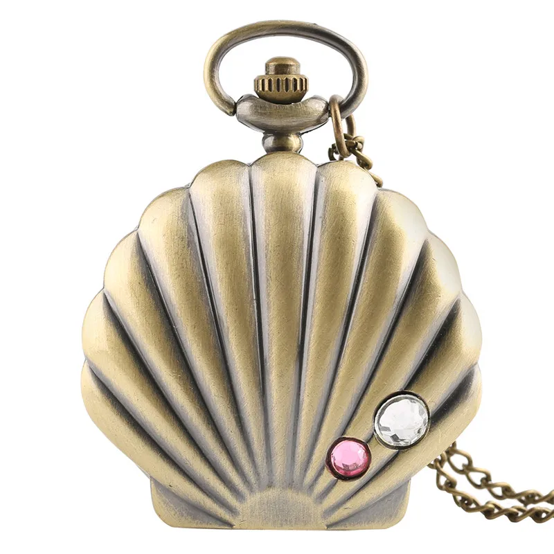 Unique Shell Shaped Pearl Necklace Pocket Watch Bronze Round Dial Quartz Clock Vintage Pendant Chain Souvenir Gift for Men Women
Unique Shell Shaped Pearl Necklace Pocket Watch Bronze Round Dial Quartz Clock Vintage Pendant Chain Souvenir Gift for Men Women