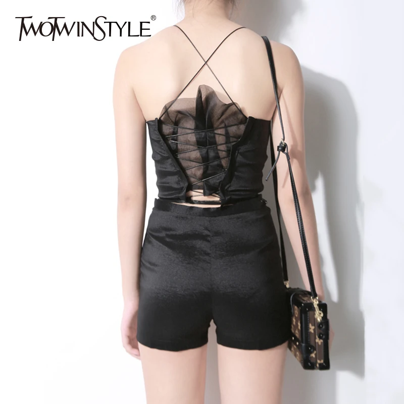 TWOTWINSTYLE Off Shoulder Vest Ladies Tulle Patchwork Lace Up High Waist Spaghetti Strap Tops 2019 Summer Basic Sexy Clothing
TWOTWINSTYLE Off Shoulder Vest Ladies Tulle Patchwork Lace Up High Waist Spaghetti Strap Tops 2019 Summer Basic Sexy Clothing