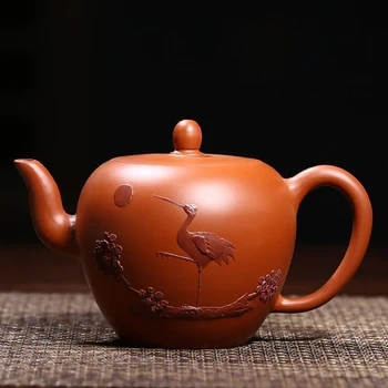 250ML Yixing Purple Clay Teapot Handmade Raw Ore Dahongpao Pot Chinese Kung Fu Tea Set Drinkware Tieguanyin Kettle Friend Gifts
250ML Yixing Purple Clay Teapot Handmade Raw Ore Dahongpao Pot Chinese Kung Fu Tea Set Drinkware Tieguanyin Kettle Friend Gifts