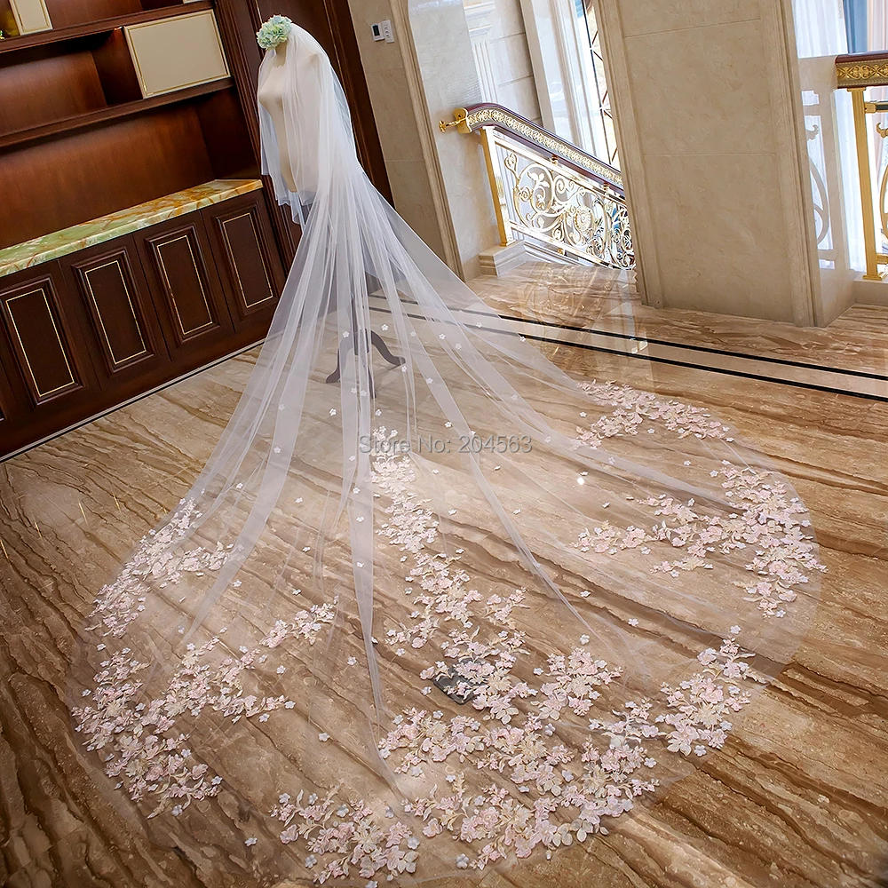 Stunning Two-Layer Luxury Lace Wedding Veil with Pink Flowers 4 Meters Long Bridal Veils with Comb AX2019
Stunning Two-Layer Luxury Lace Wedding Veil with Pink Flowers 4 Meters Long Bridal Veils with Comb AX2019