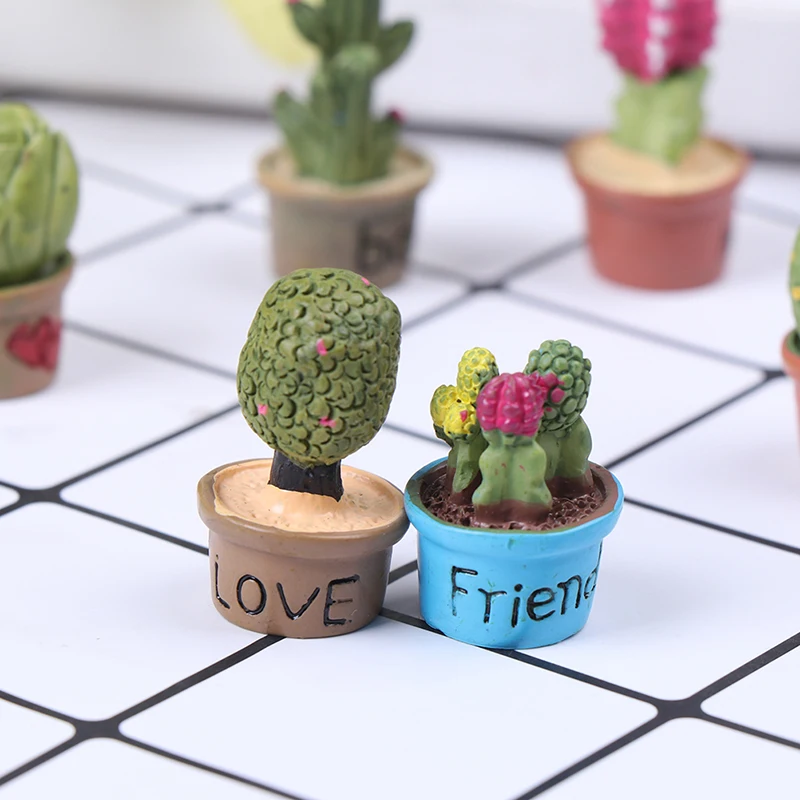 Hot Sale 1:12 Mini Succulent plants Home DecorMini Miniature Green Plant In Pot For Dollhouse Furniture Decoration
Hot Sale 1:12 Mini Succulent plants Home DecorMini Miniature Green Plant In Pot For Dollhouse Furniture Decoration