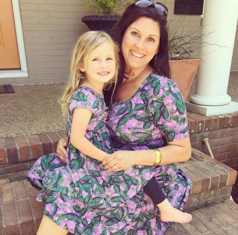 ZOGAA 2019 causal round-neck mom and daughter dress print leaf family matching clothes short sleeve moeder dochter kleding
ZOGAA 2019 causal round-neck mom and daughter dress print leaf family matching clothes short sleeve moeder dochter kleding