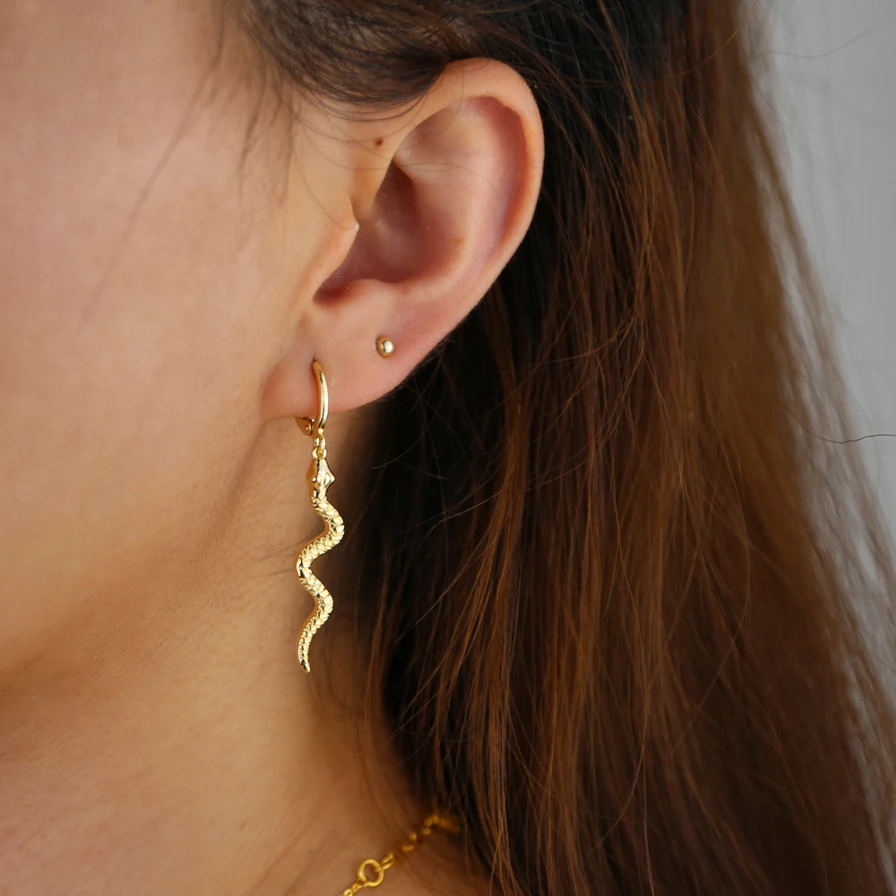 Gold filled animals dangle earring snake shape earring delicate simple classic hot fashion cute animal earring charming jewelry
Gold filled animals dangle earring snake shape earring delicate simple classic hot fashion cute animal earring charming jewelry