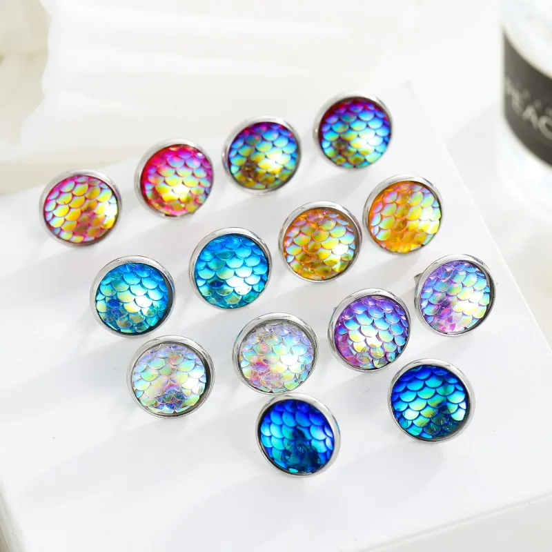 YANG&RH New Fashion Stud Earrings For Women Colorful Round Ball Geometric Earrings For Party Wedding Gift Wholesale Ear Jewelry
YANG&RH New Fashion Stud Earrings For Women Colorful Round Ball Geometric Earrings For Party Wedding Gift Wholesale Ear Jewelry