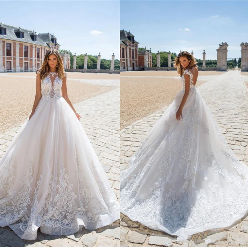 2018 A Line Wedding Dresses Lace Appliques Sleevesless Sexy Backless Wedding Dress White / Ivory Custom made G0926
2018 A Line Wedding Dresses Lace Appliques Sleevesless Sexy Backless Wedding Dress White / Ivory Custom made G0926