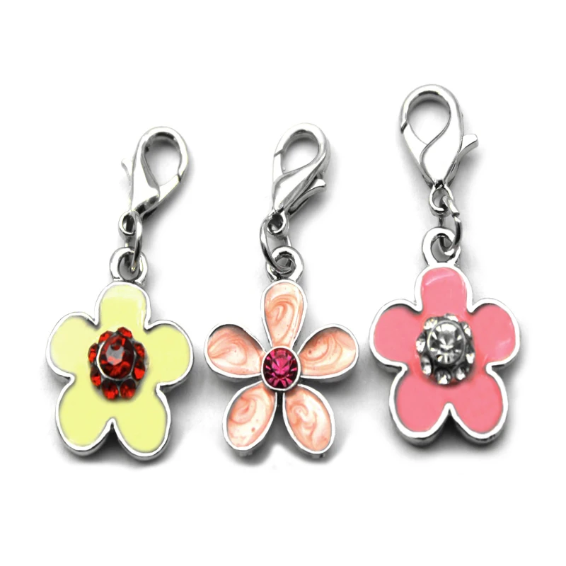 Plum blossom Flower Dog Tag Dogs Collar Pendants Charms DIY Dog Pet Pendants Tags Ornaments Pink Yellow Color
Plum blossom Flower Dog Tag Dogs Collar Pendants Charms DIY Dog Pet Pendants Tags Ornaments Pink Yellow Color