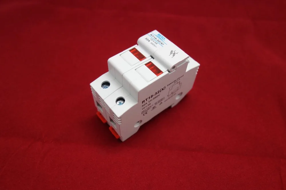 1PC 2 Pole Din Rail Mounting RT18-32 Fuse Holder with indicator light for 10x38MM Fuse link
1PC 2 Pole Din Rail Mounting RT18-32 Fuse Holder with indicator light for 10x38MM Fuse link